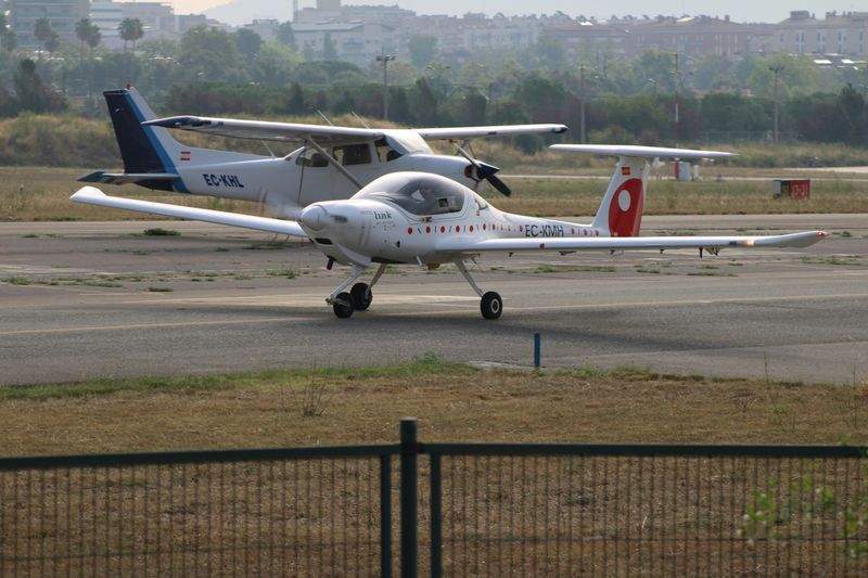 日本航空宇宙テクノロジーズ株式会社 12